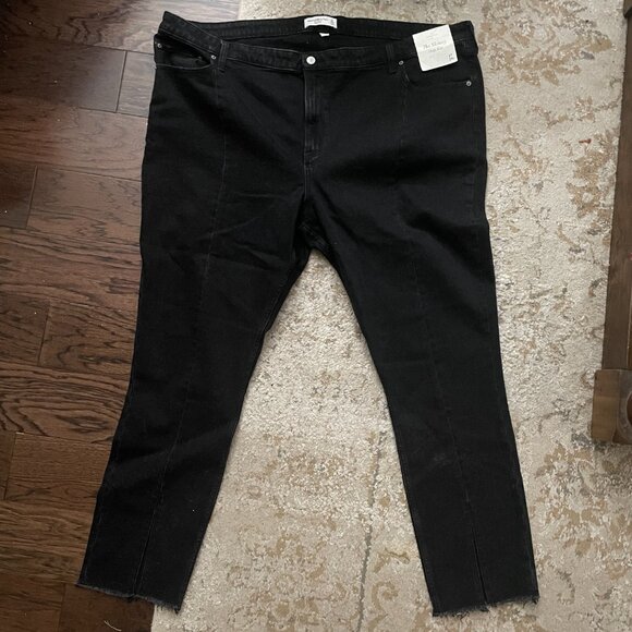BNWT Abercrombie The Skinny Curve Love Jeans - Picture 8 of 8